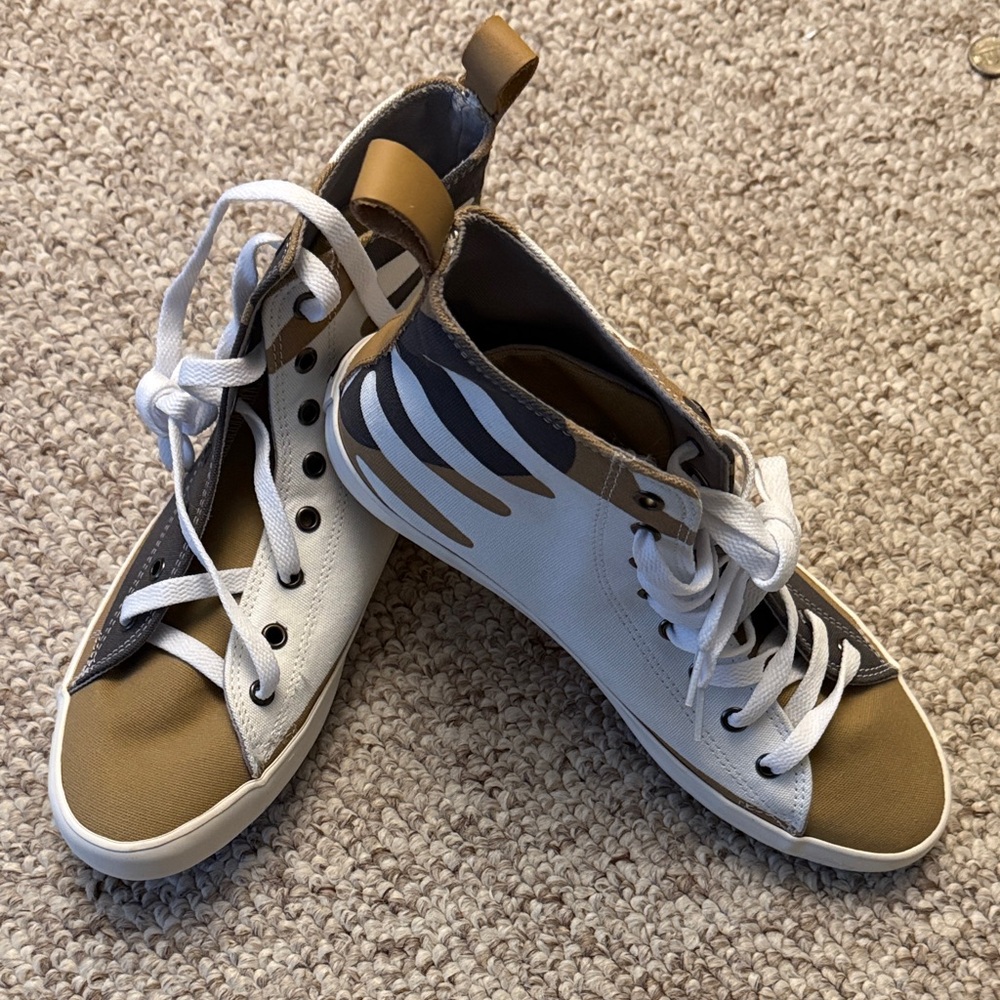 Casual White and Tan Women's Sneakers new